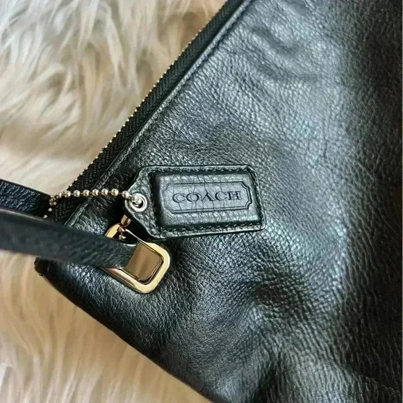 Coach Black Leather Crossbody Bag, Adjustable Strap, Zipper Pebbled Leather - Picture 10 of 13